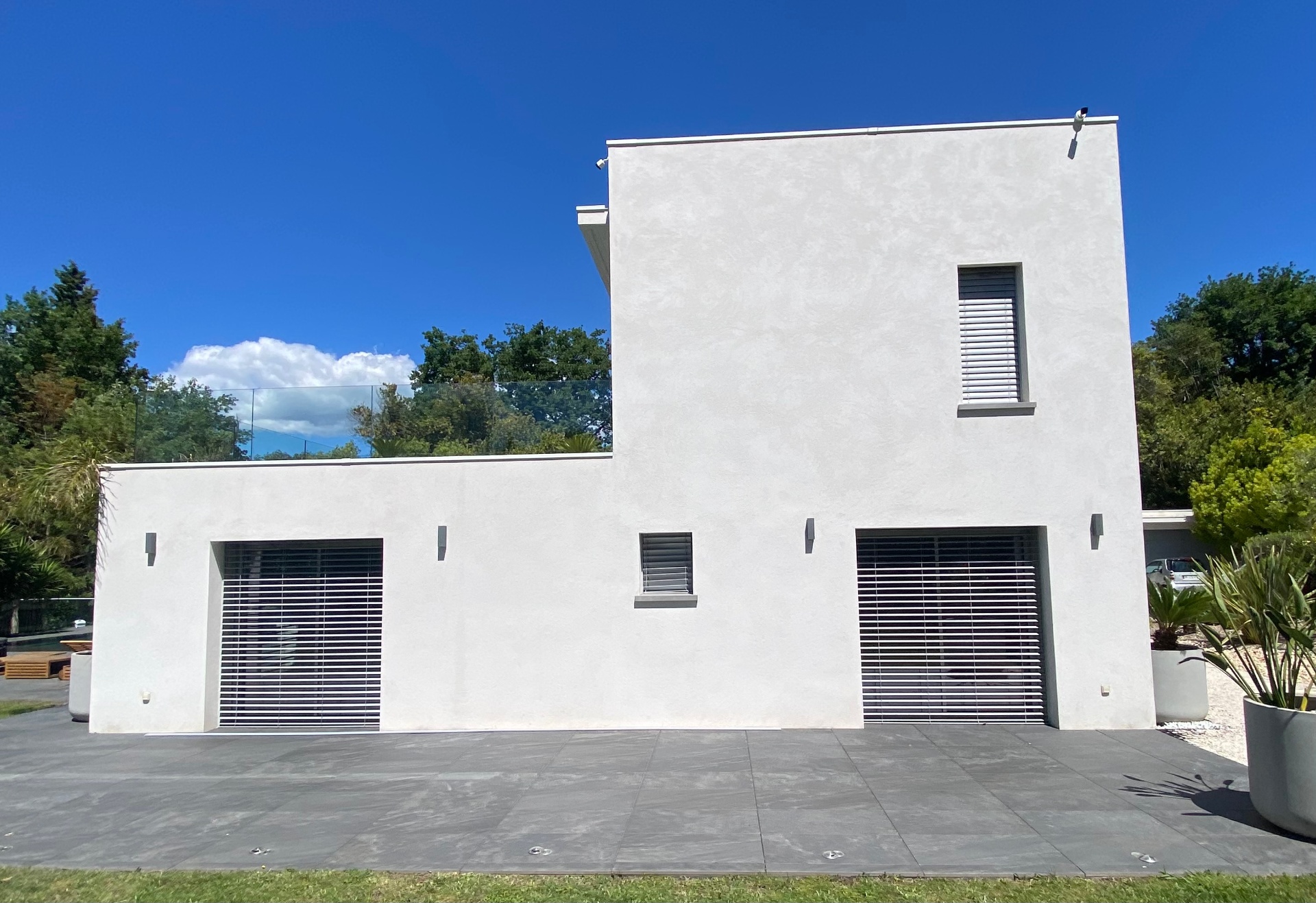 Villa & Façade